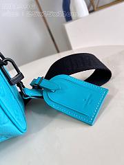 Louis Vuitton LV Keepall Bandoulière Turquoise 25 25 x 15 x 11 cm - 5