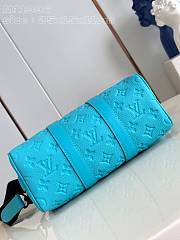 Louis Vuitton LV Keepall Bandoulière Turquoise 25 25 x 15 x 11 cm - 4