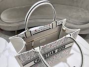 Dior Dioramour Medium Book Tote White Black 36.5 x 28 x 16.5 cm - 6