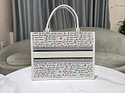 Dior Dioramour Medium Book Tote White Black 36.5 x 28 x 16.5 cm - 4