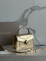 Bvlgari Serpenti Forever Top Handle Gold 19x11x6cm - 4