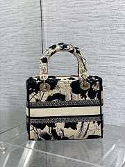 Dior Medium Lady D-Lite Bag Beige Black Fleurs Mystiques 24cm - 3