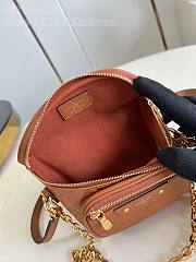 Louis Vuitton LV Mini Bumbag Cognac 17x12x9.5cm - 3