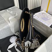 Chanel Clutch Lambskin Gold Plated Metal Black 25x19x3cm - 6