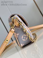 Louis Vuitton LV Wallet On Chain Ivy Trianon Gray 23.5 x 12 x 4.3 cm - 4