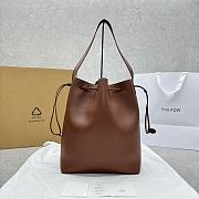 The Row Brown Belvedere Leather Bucket Bag 30x37x18cm - 1