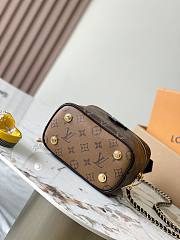 Louis Vuitton LV Vanity PM Bag Monogram 19 x 11 x 13 cm - 4