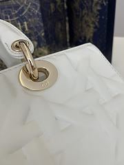 Dior Medium Lady D-Joy Bag White Graphic Cannage Calfskin 26 x 13.5 x 5 cm - 3