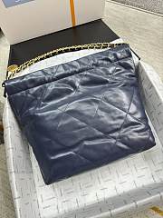 Chanel Small 22 Handbag Navy Blue Gold 35x37x7cm - 5