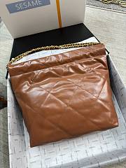 Chanel Small 22 Handbag Brown Gold 35x37x7cm - 4