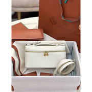 Loro Piana Extra Pocket L19 Pounch In White 19x11x6.5cm - 1