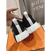 Hermès Bouncing Sneaker White And Black - 5