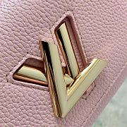 Louis Vuitton LV Twist PM Pink Bag 19 x 15 x 9 cm - 4