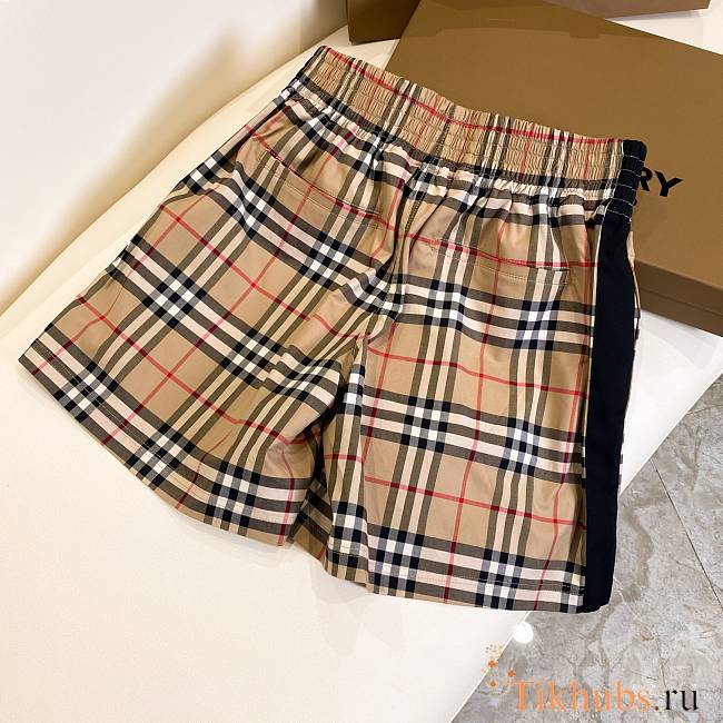 Burberry Short - 1