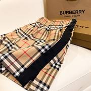 Burberry Short - 4