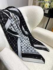 Louis Vuitton LV Black Scarf 140x140cm - 3