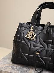 Dior Medium Toujours Bag Black Graphic Calfskin 28.5 x 21.5 x 17 cm - 5