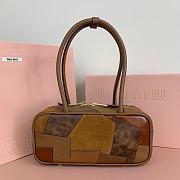 Miu Miu Embossed-Logo Leather Tote Bag Brown 27x12x9cm - 3