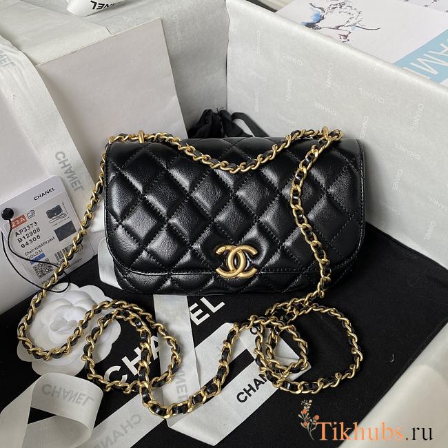 Chanel 23A Flap Bag Black Lambskin 18cm - 1