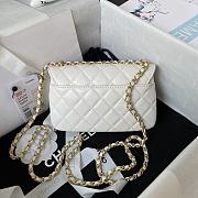 Chanel 23A Flap Bag White Lambskin 18cm - 3