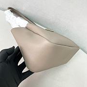 Prada Grey Medium Leather Shoulder Bag 28x18x11cm - 6