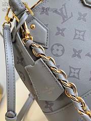 Louis Vuitton LV Alma BB Bag Grey 23.5 x 17.5 x 11.5 cm - 3