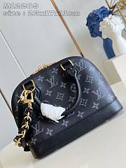 Louis Vuitton LV Alma BB Bag Black 23.5 x 17.5 x 11.5 cm - 4