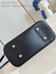 Louis Vuitton LV Alma BB Bag Black 23.5 x 17.5 x 11.5 cm - 3