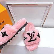 Louis Vuitton LV Paseo Flat Comfort Mules Pink - 3