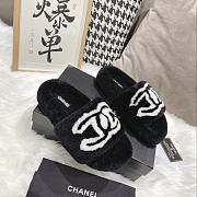 Chanel CC Fur Slides Black - 2