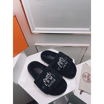 Hermès Logo Embroidered Fur Slippers Black