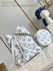 Louis Vuitton LV Bella Mahina White Blue 19 x 22 x 14 cm  - 4