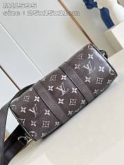 Louis Vuitton LV Keepall Bandoulière 25 Black 25 x 15 x 11 cm - 2