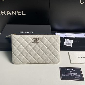 Chanel Wallet Caviar White 20cm