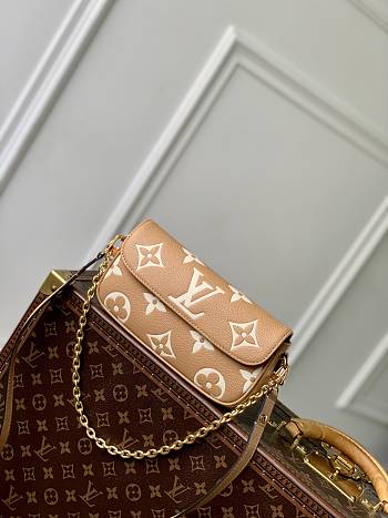 Louis Vuitton LV Ivy Wallet On Chain Arizona 23.5 x 12 x 4.3 cm