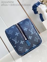 Louis Vuitton LV Locker Blue Dopp Kit 23 x 13 x 12 cm - 5