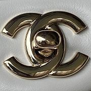 Chanel Top Handle Bag White Lambskin Gold 20x12x6cm - 6