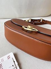 Valentino Small Garavani Ohval Shoulder Bag Brown 26x13x6.5cm - 2