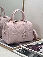 Dior Groove 25 Bag Pink Macrocannage Calfskin 25 x 19 x 16 cm - 6