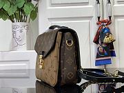 Louis Vuitton LV Pochette Métis Backpack Monogram 20 x 17 x 7 cm - 6