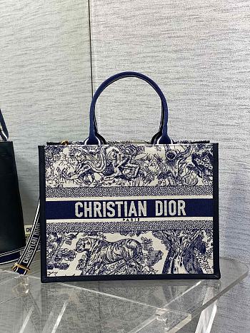 Dior Medium Book Tote White Navy Blue Sauvage 36.5 x 28 x 16.5 cm