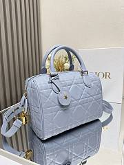 Dior Groove 25 Bag Blue Macrocannage Calfskin 25 x 19 x 16 cm - 2