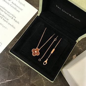 Van Cleef VCA Necklace 05