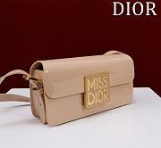 Dior Miss Flap Bag Rope Beige Patent Calfskin 22 x 11 x 6 cm - 4