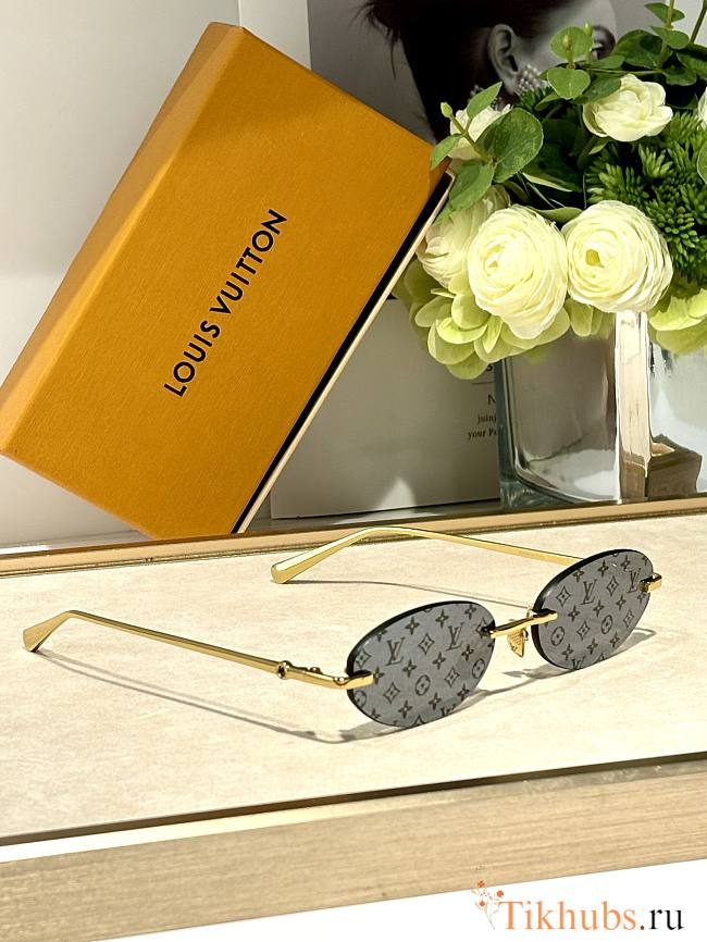 Louis Vuitton LV Sunglasses 06 - 1