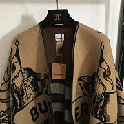 Burberry Forest Wool Cape 160x160cm - 4