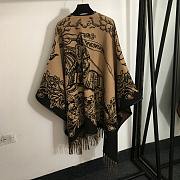 Burberry Forest Wool Cape 160x160cm - 2