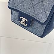 Chanel Bicolor CC Medallion Graphic Denim 17cm  - 3