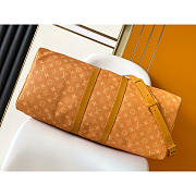 Louis Vuitton LV Keepall Bandouliere Monogram 55 Ocre 55x27x20cm - 4