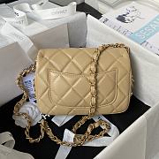 Chanel Flap Bag Beige Gold Lambskin 21x14x9cm - 5